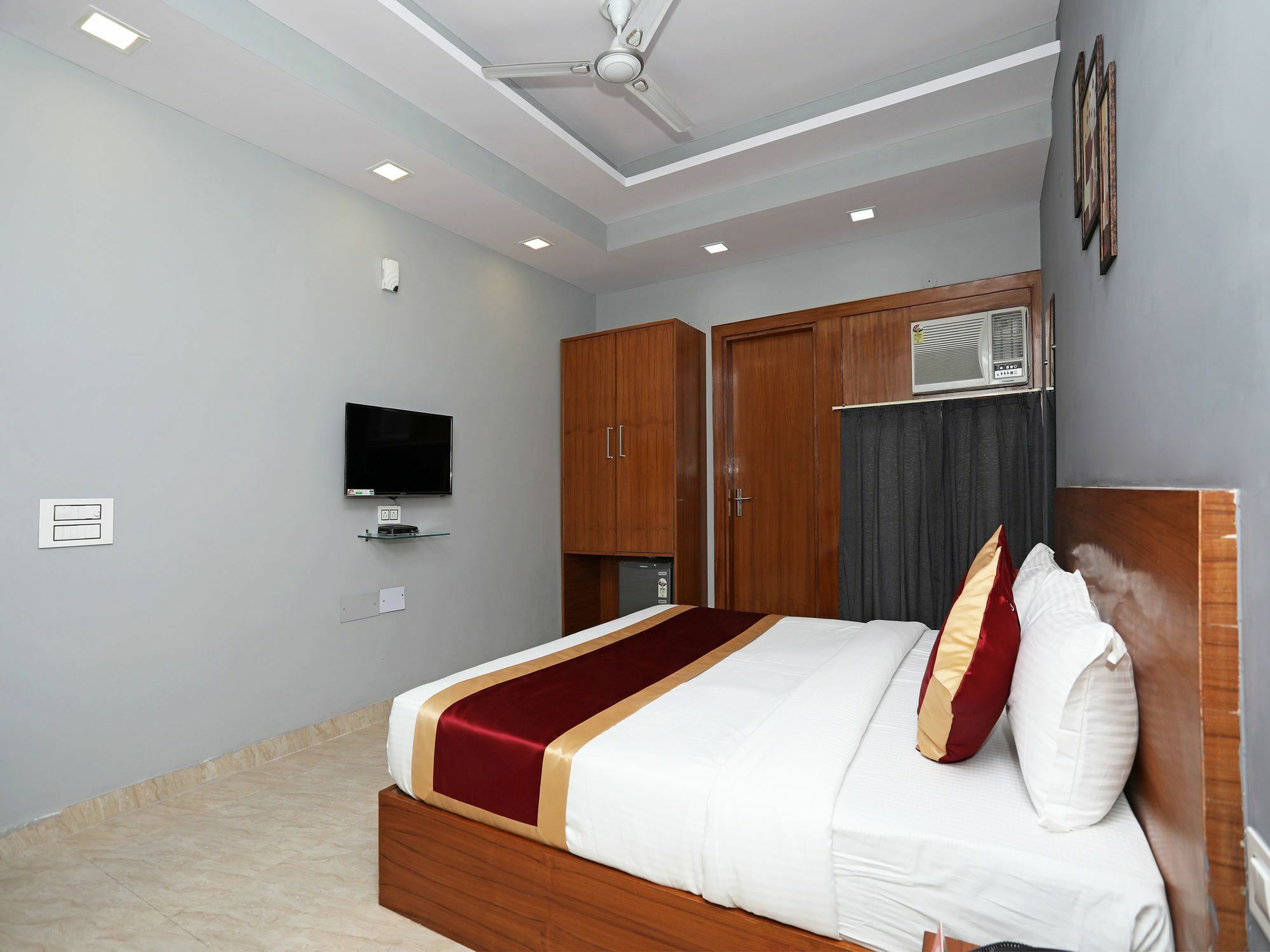 Treebo Trend Aashiyana Paradise Badshahpur Exterior photo
